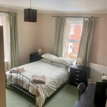 Family Home Near City Centre - New King Bed! Carlisle  Exterior photo